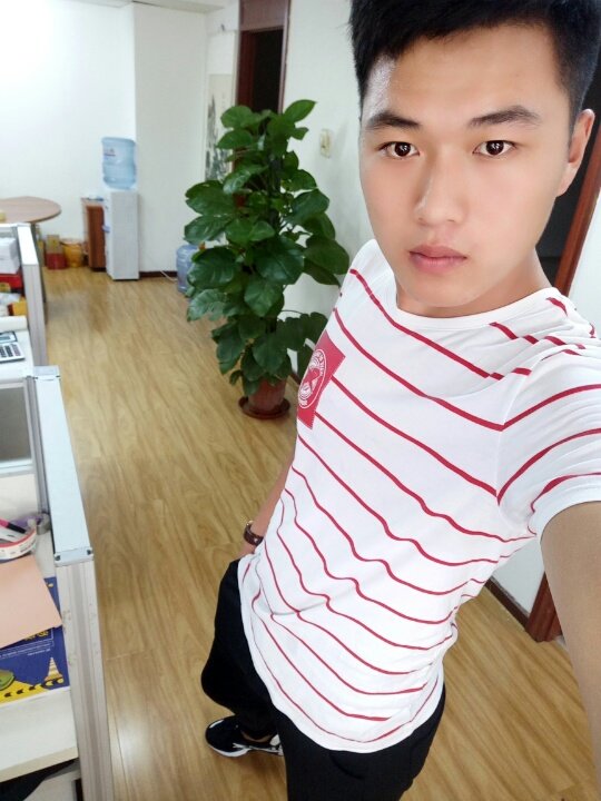 有没有京东驾校报考周六周日班的!