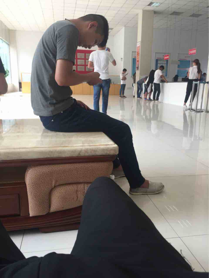 一句话表达你拿到驾照时的感受?