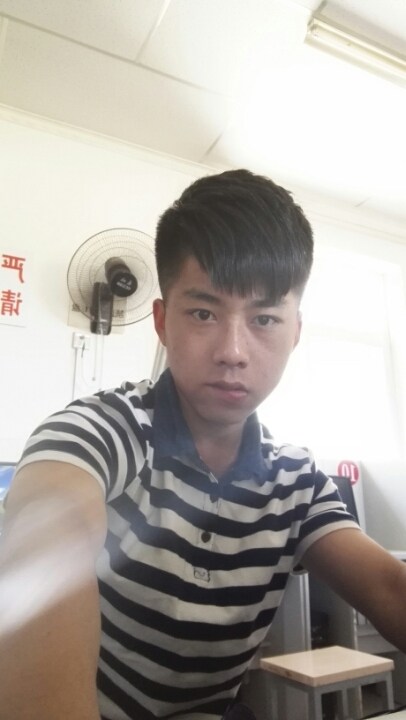 谁知道兴盛驾校上班没,怎么电话打不通。唉