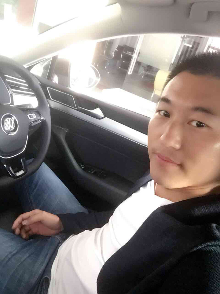 评聘司机一名 每天接送孩子为主