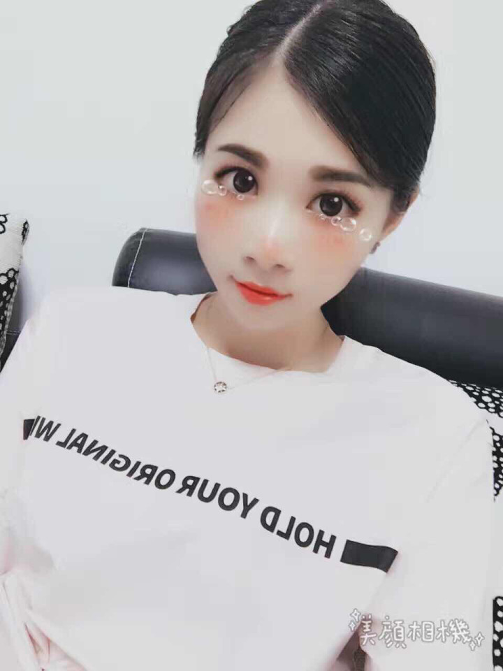 你们科目二出库打方向的点是看哪里?