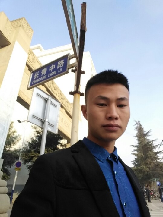 科目一 今早顺利通过 考试的时候有点小紧张 但