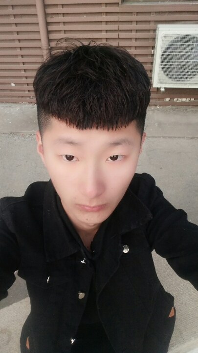 科目一还有几天考试了,祝我考试成功合格,考试