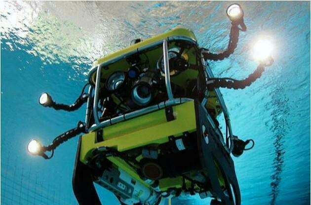 屌炸天的中国军用机器人,中国黑科技让外国人