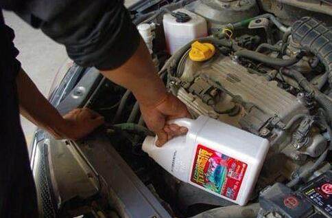 汽车防冻液多长时间换一次比较好?