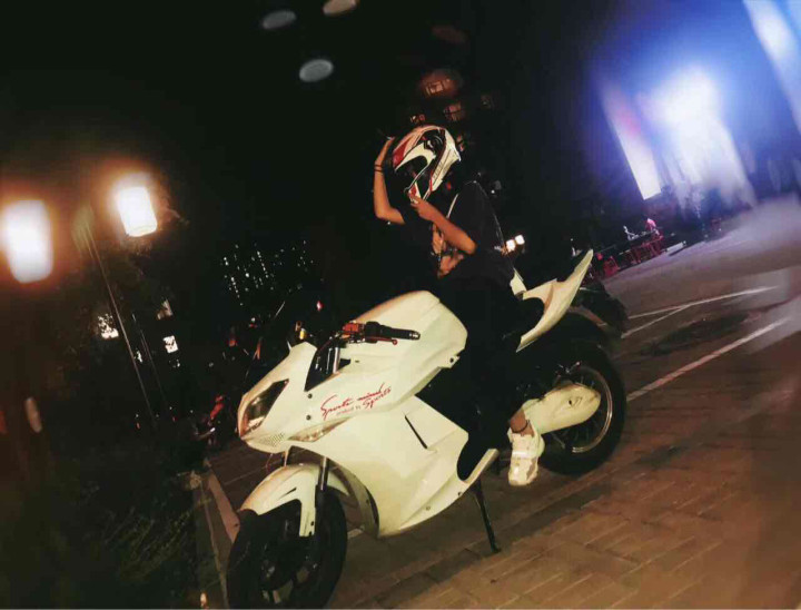 摩托车驾照比小车驾照还难考